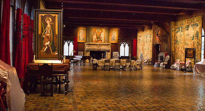 Limo service from Boston Airport to Isabella Stewart Gardner Museum 